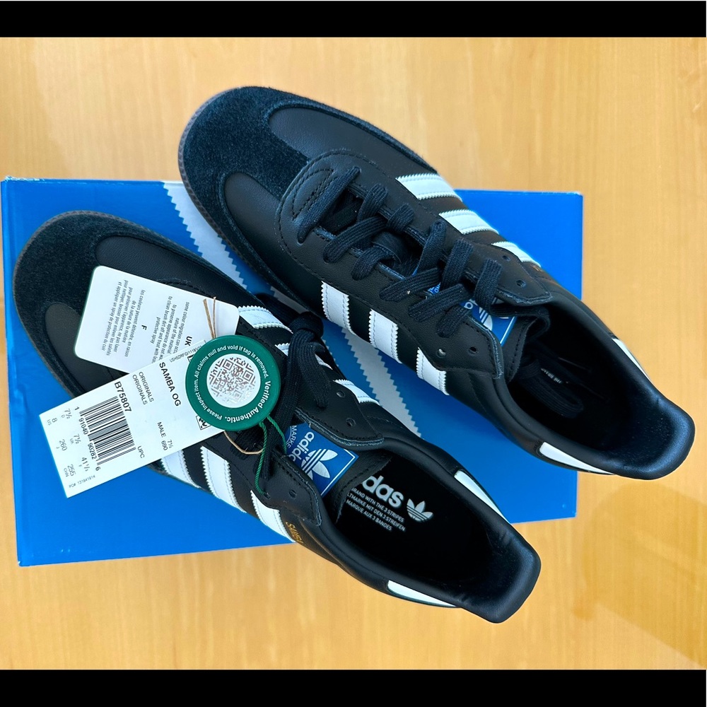 adidas Samba OG. Size Men 8 (Women 9.5). Brand new.